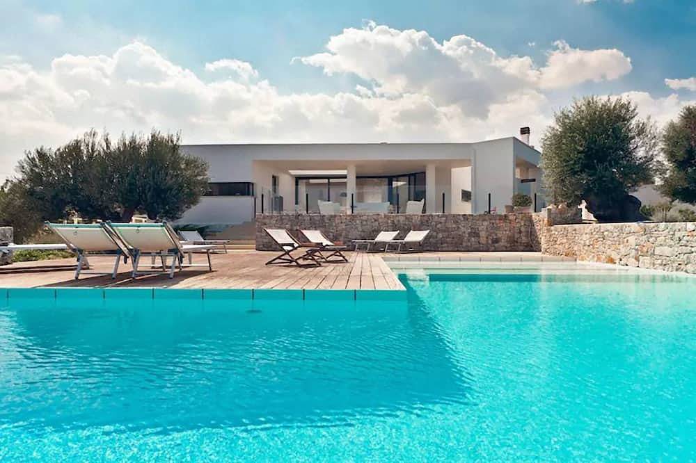 Villa pour 8 Personnes dans Polignano a Mare, Valle D'Itria
