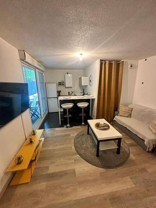 Ferienwohnung für 2 Personen, mit Terrasse und Garten - 1