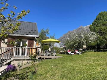 Gîte pour 5 personnes, avec jardin et vue à Valjouffrey