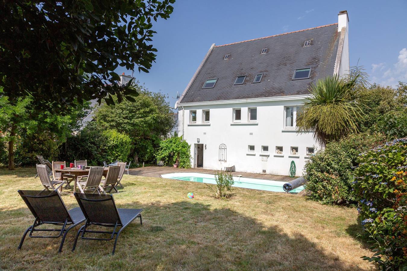  La Parenthèse Océane - Avec piscine privée, jardin et Wi-Fi in Le Cabellou, Concarneau