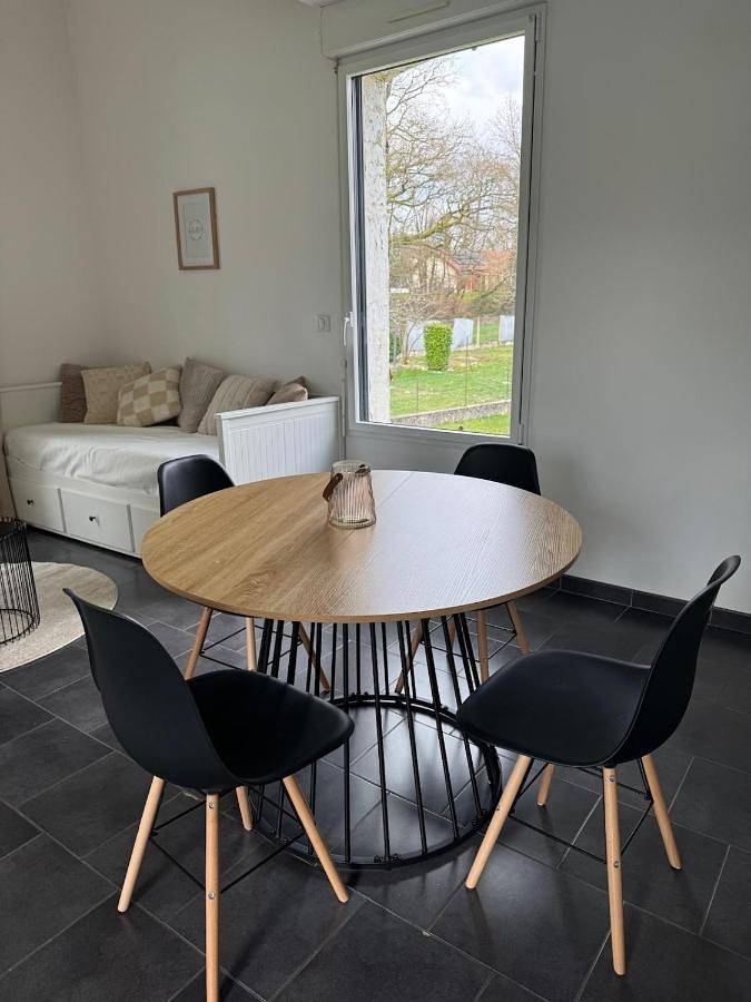 Appartement de vacances pour 4 personnes, avec jardin