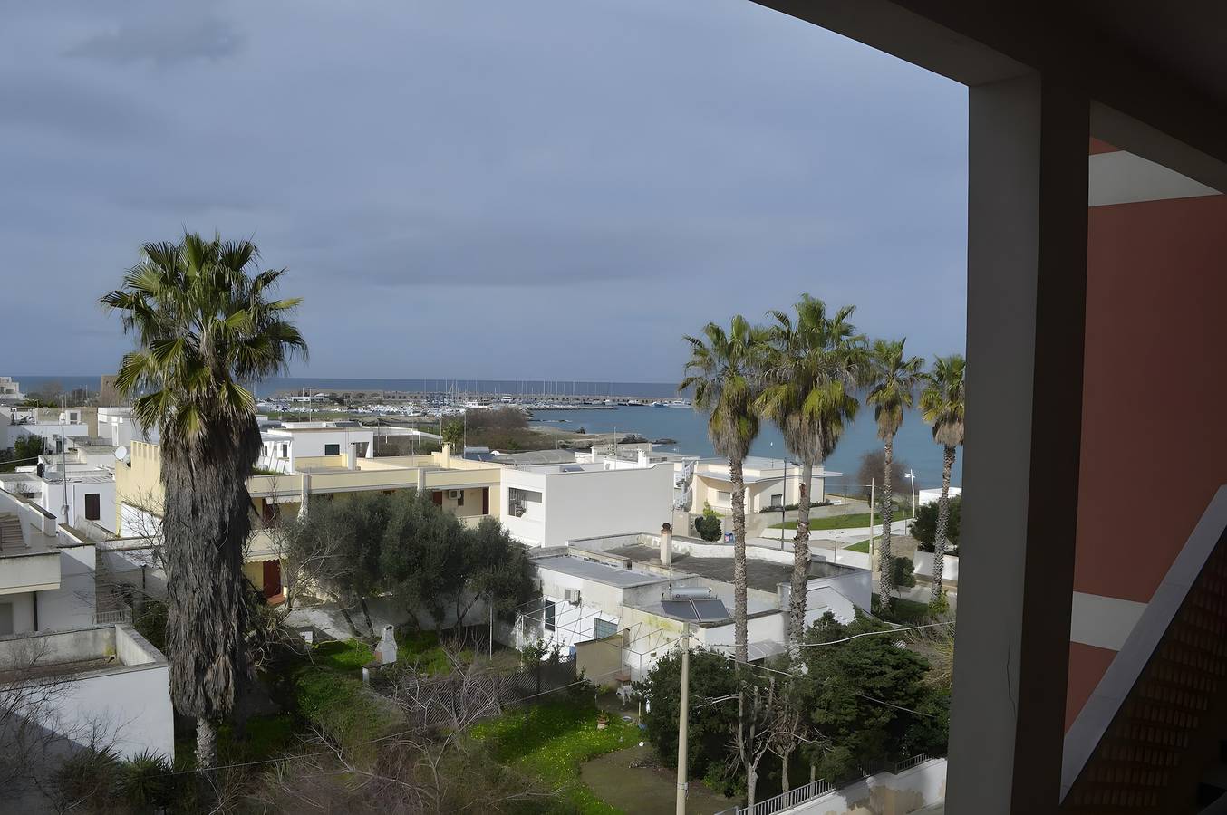 Casa Ureshii in San Foca: 3 Bedrooms, Private Terrace and Balcony in Melendugno, Lecce Province