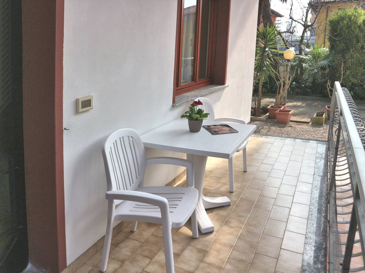 Ganze Wohnung, Modernes Apartment, 1,5 km vom Strand entfernt, mit WLAN und Parkplatz in Lignano Sabbiadoro, Udine Provinz