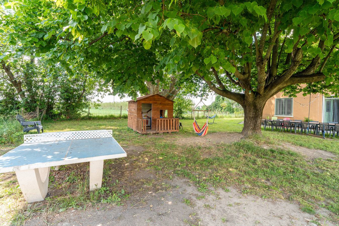 Finca 'Le Chambonnet' mit privatem Garten und Wi-Fi in Saint-Martin-de-Crau, Arles und Umgebung