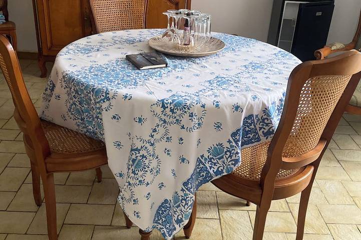 Large room for 2 people in Bains-sur-Oust, Redon und Umgebung