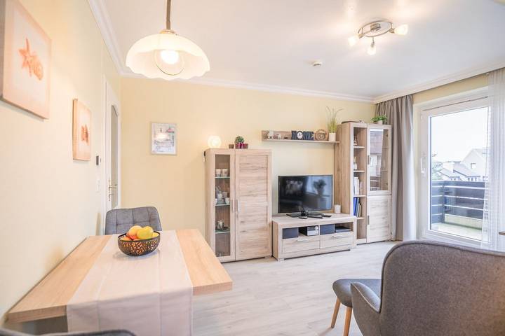 Ganze Wohnung, "Haus Neptun Whg. Nicola" -Ferienwohnung für 4 Personen in guter Lage! in Büsum, Kreis Dithmarschen