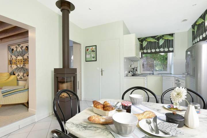 Location de vacances pour 6 personnes, avec jardin à Linas - 4