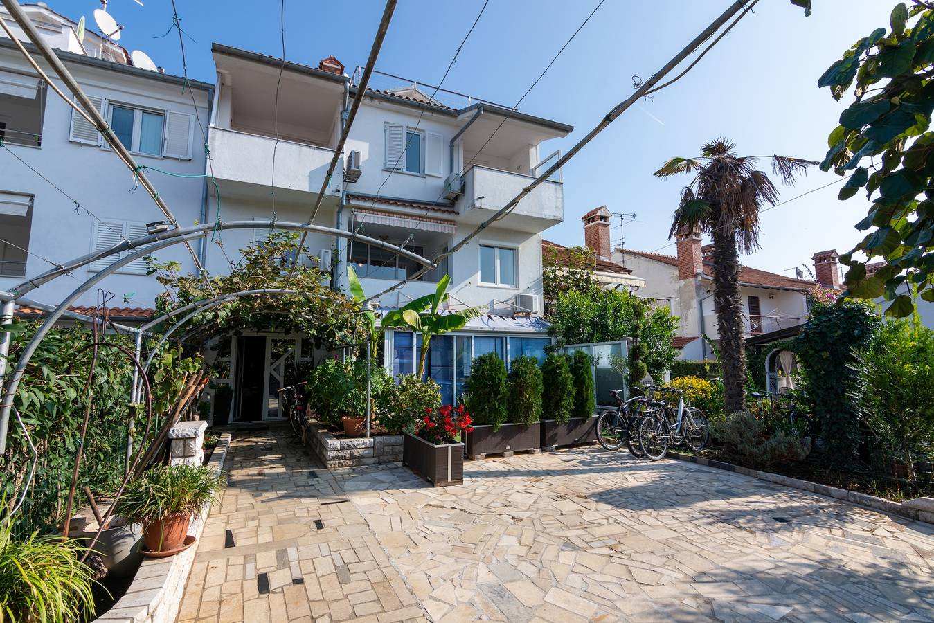 Ganze Wohnung, 1-Zimmer-Ferienwohnung mit Terrasse Rovinj A-2243-e in Rovinj, Rovinj und Umgebung