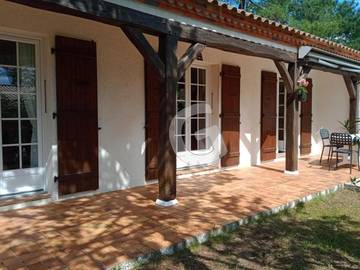 Gîte pour 5 personnes, avec jardin et terrasse dans Plage de la Grière