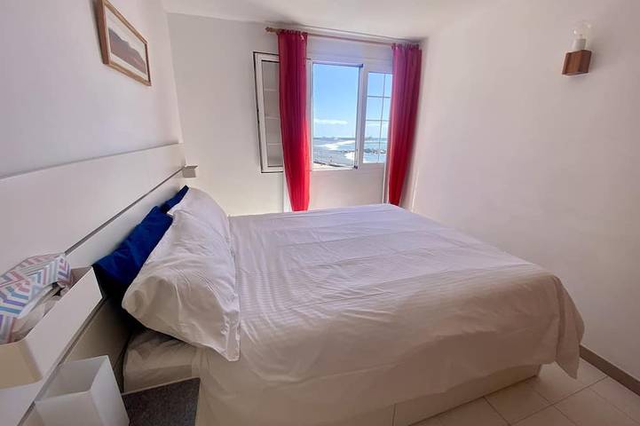 Appartement entier, Casa Del Mar, sunny frontline seaview appartment, right at the beach! in Puerto de Tazacorte, Tazacorte