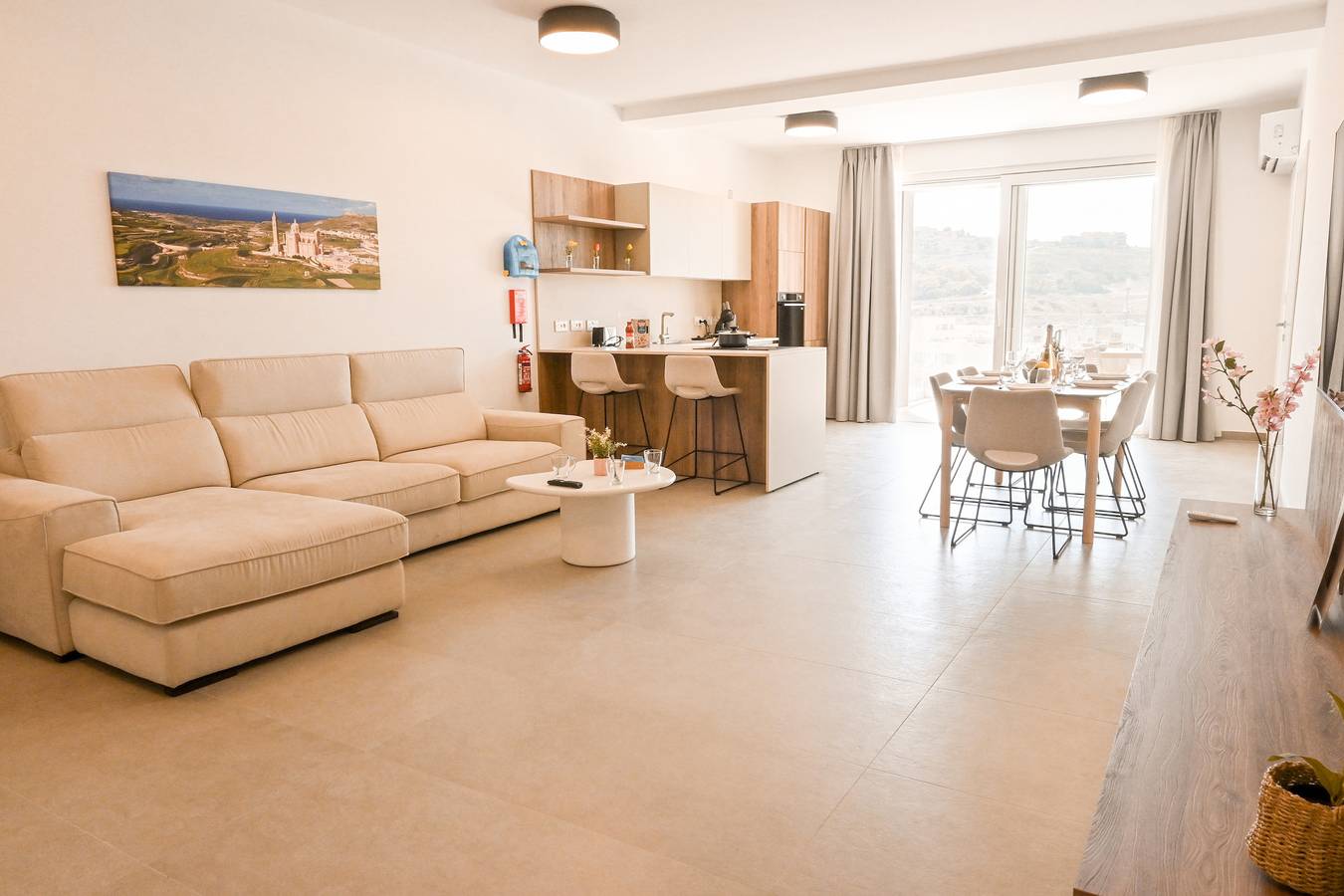 Appartement entier, Modern Seaside Apart in Marsalforn - 6D in Marsalforn, Zebbug