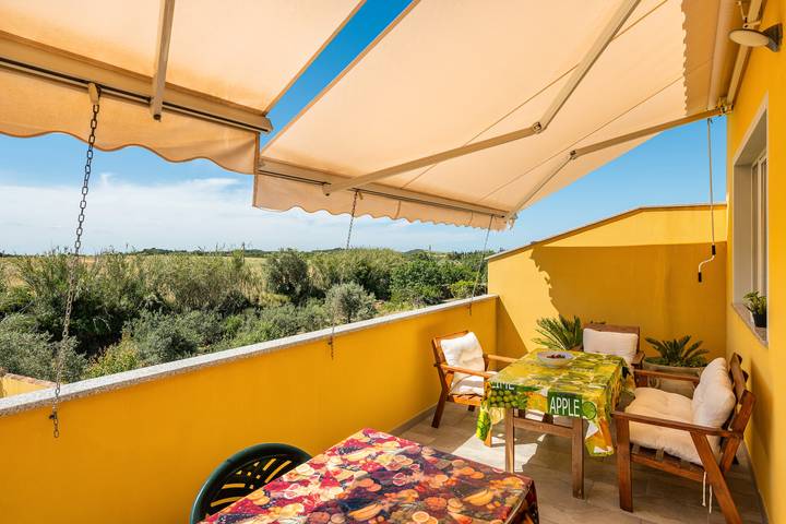 Holiday home for 5 people, with balcony and lake view - 1