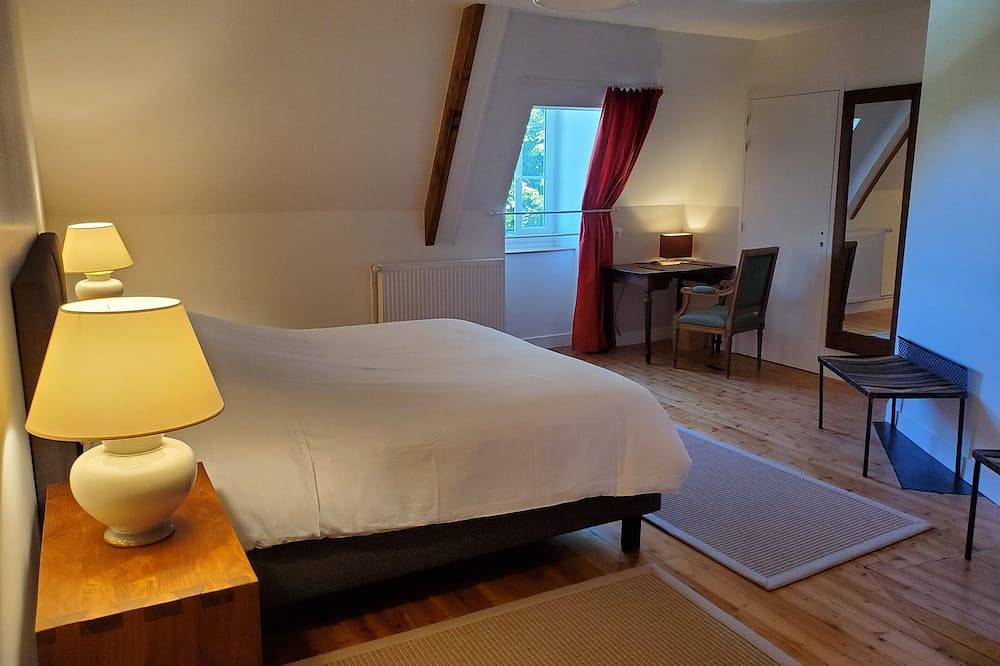 Ganze Wohnung, Logis des Tourelles, apartment for 4 people in Cognac, Charente