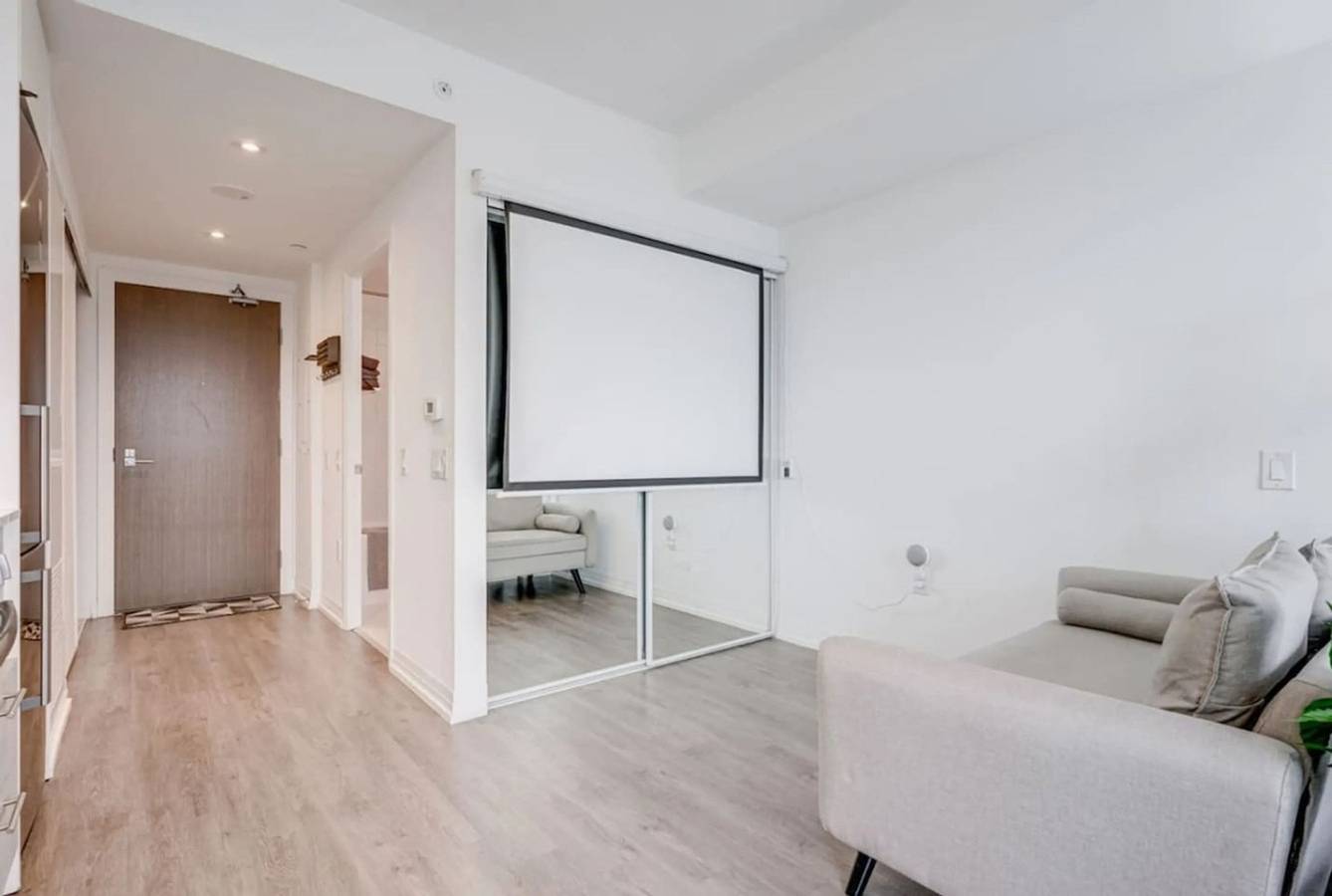 Ganze Wohnung, 5 Min to Downtown Stylish Studio & Movie Theatre in Toronto, Ontariosee (Kanada)