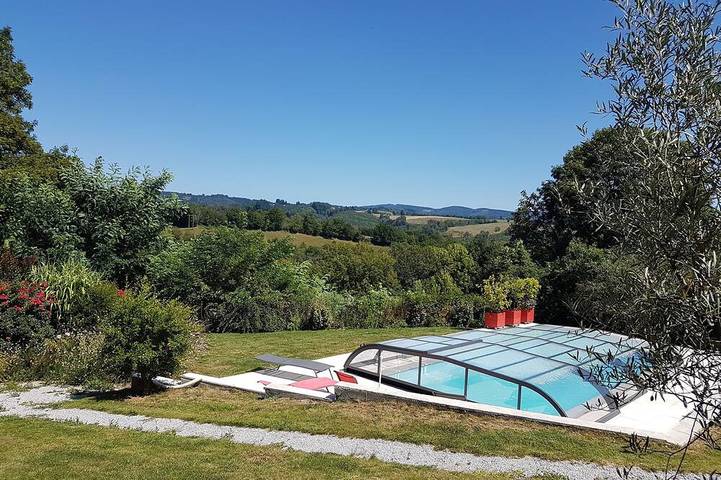 Location de vacances pour 6 personnes, avec Terrasse et Jardin à Noailhac (Tarn)