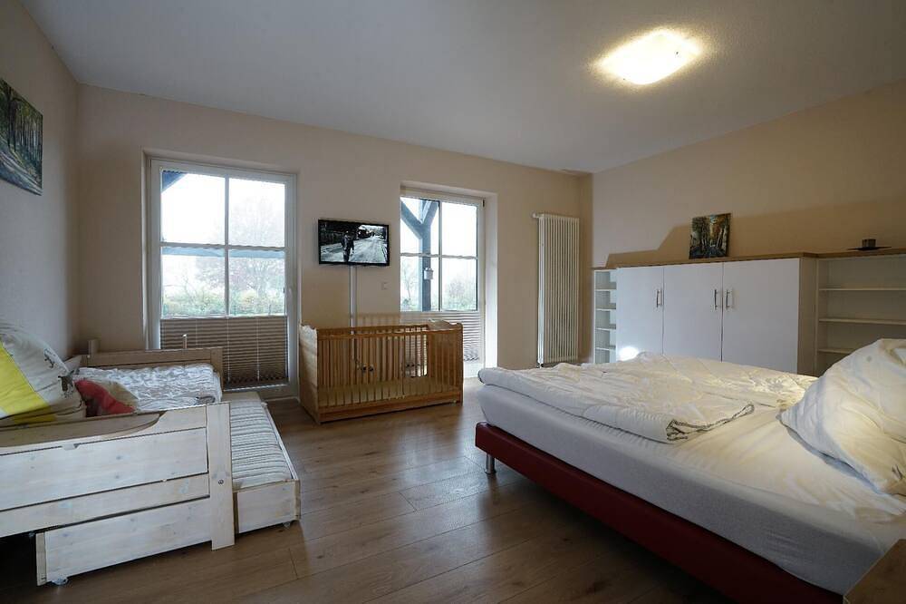 Ganze Wohnung, Ferienwohnung Seekiste mit Seeblick in Flessenow, Dobin am See