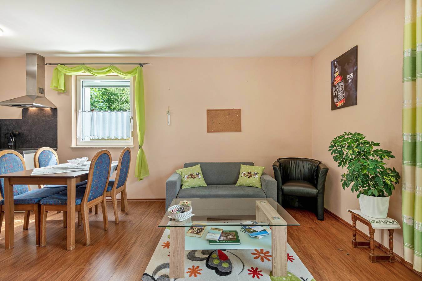 Ganze Wohnung, Apartment „Kleinramspau“ mit Wlan in Regenstauf, Ostbayern