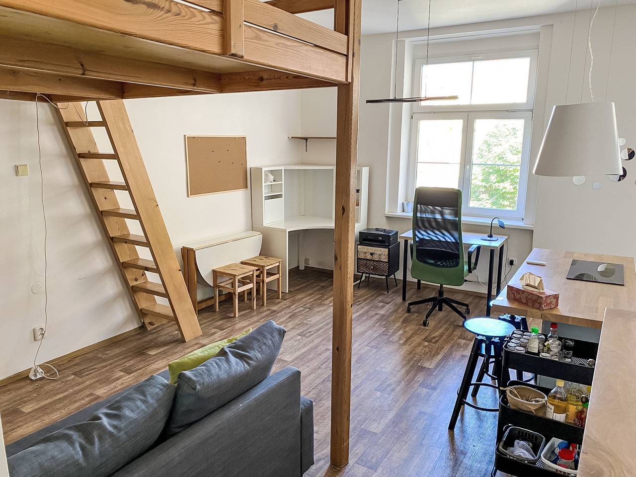 Entire apartment, Art District Nook in Prague, Central Bohemia