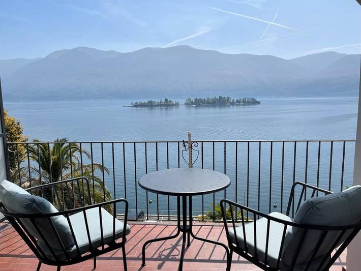 Chambre d’hôte pour 2 personnes, avec jardin ainsi que vue sur le lac et vue, animaux acceptés dans Tessin