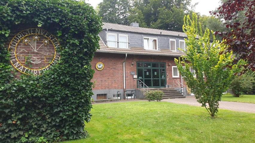 Gästehaus für 2 Personen, mit Terrasse und Garten in Gelsenkirchen