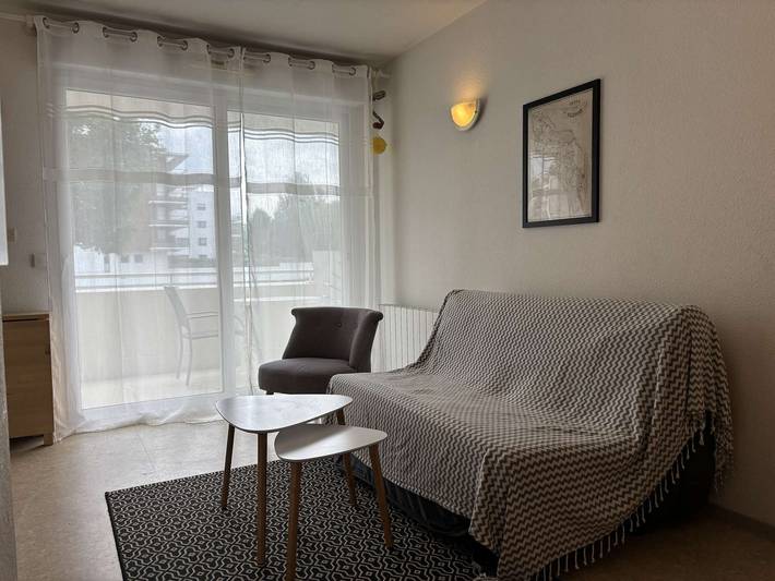 Gîte pour 4 personnes, avec vue sur le lac et piscine dans Port des Minimes - 2