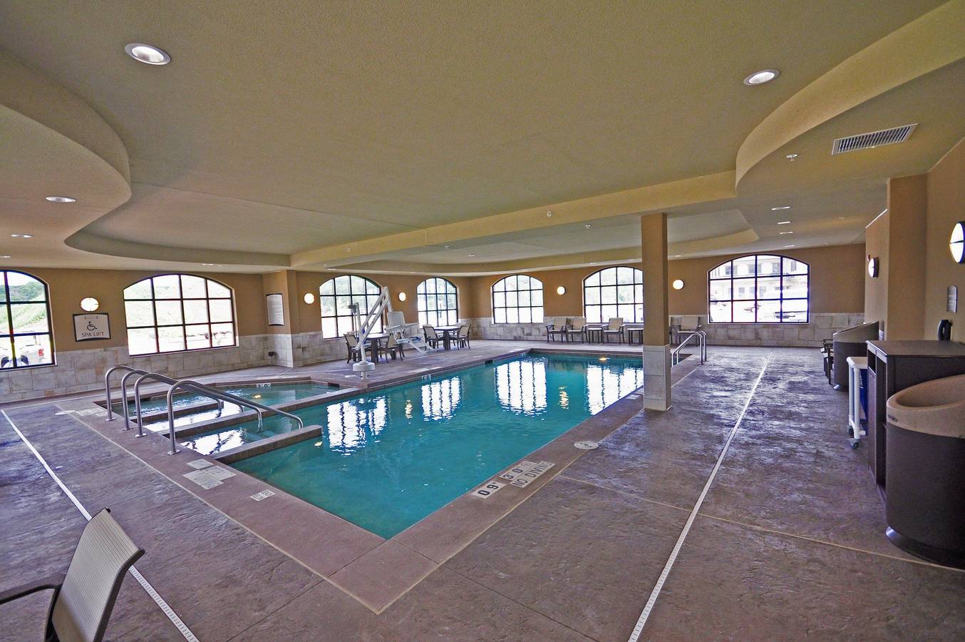 Apartamento entero, Staybridge Eau Claire - Altoona in Condado de Eau Claire