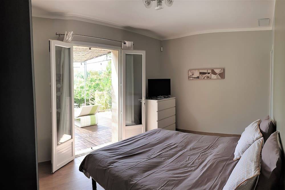 Zeitgenössische Villa 500 m Strand und Club 55 in Pampelonne, Ramatuelle
