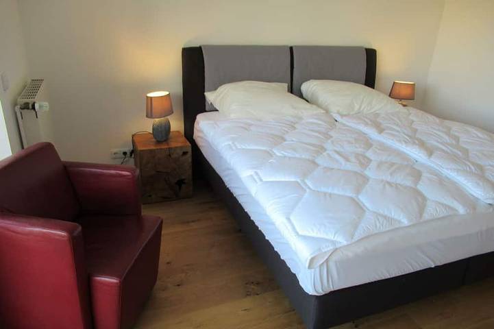 Ferienwohnung für 4 Personen, mit Balkon in Grünendeich - 2