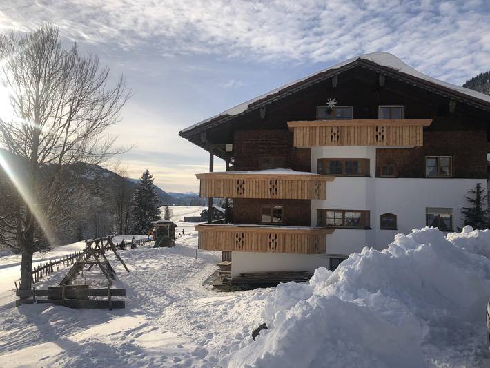 Ferienwohnung für 4 Personen, mit Garten und Balkon, kinderfreundlich im Oberallgäu