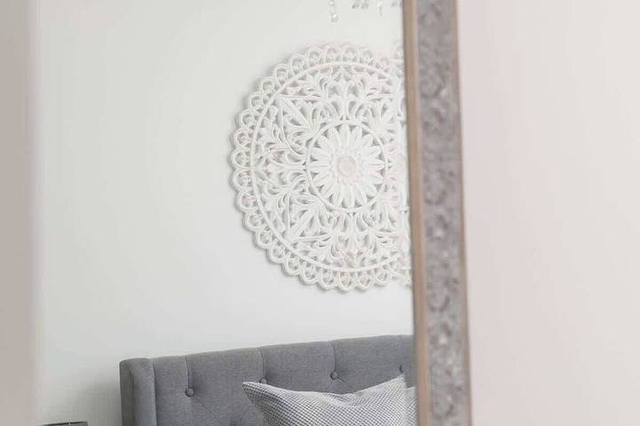 Ganze Wohnung, Spacious 2-Bedroom Home with Parking & Wi-Fi in Milton Keynes, Südostengland