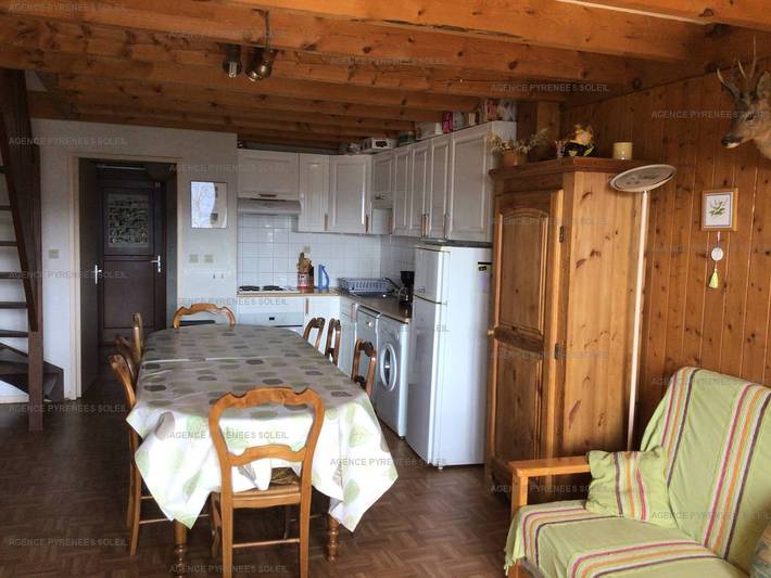 Chalet pour 8 personnes, avec vue sur le lac et terrasse, animaux acceptés à Les Angles - 3