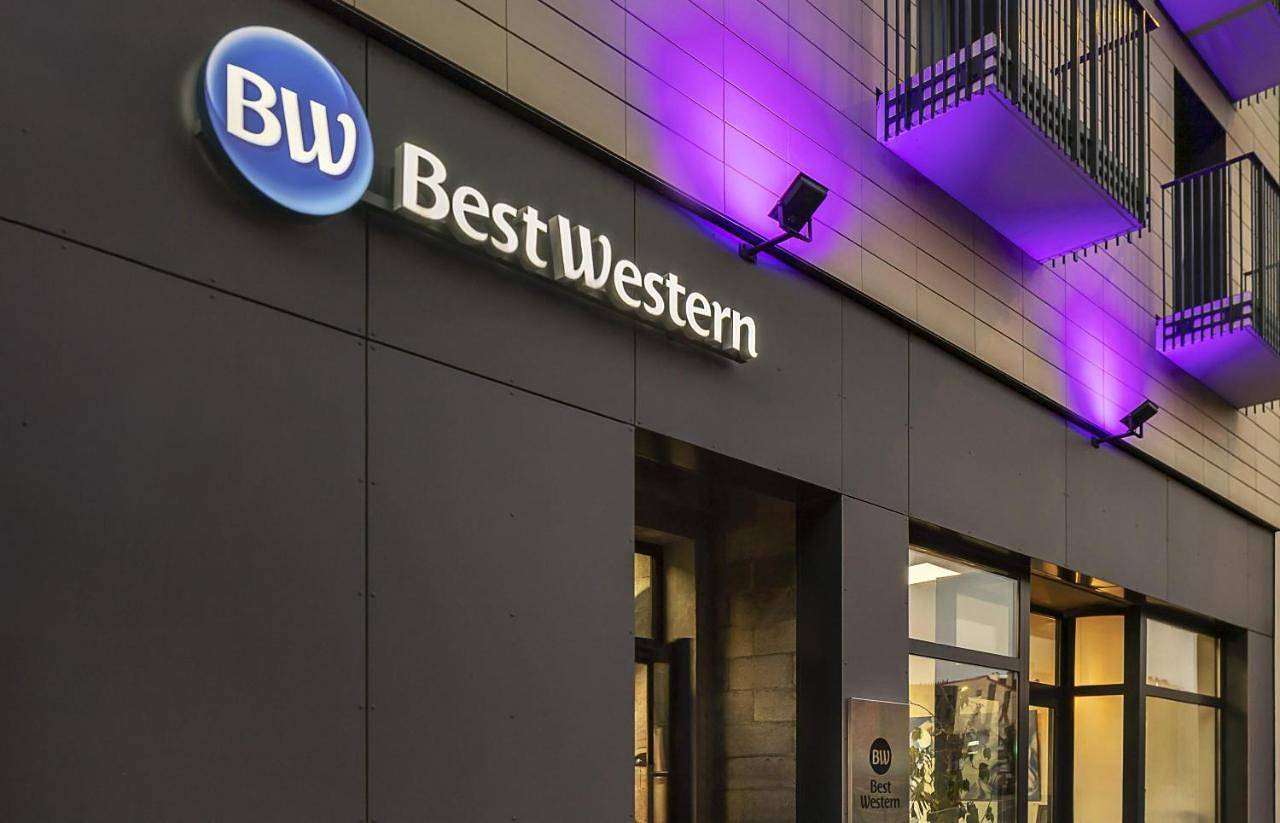 Best Western 11Bauer Paris Saint-Ouen in Saint-Ouen, Seine-Saint-Denis