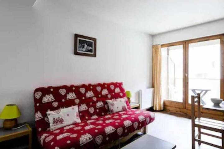 Gîte pour 4 personnes, avec terrasse, animaux acceptés dans Casino De Brides Les Bains - 3