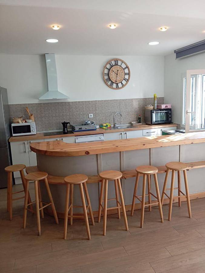 Chalet para 14 personas, con terraza y piscina además de vistas y jardín en Vega de Granada - 3