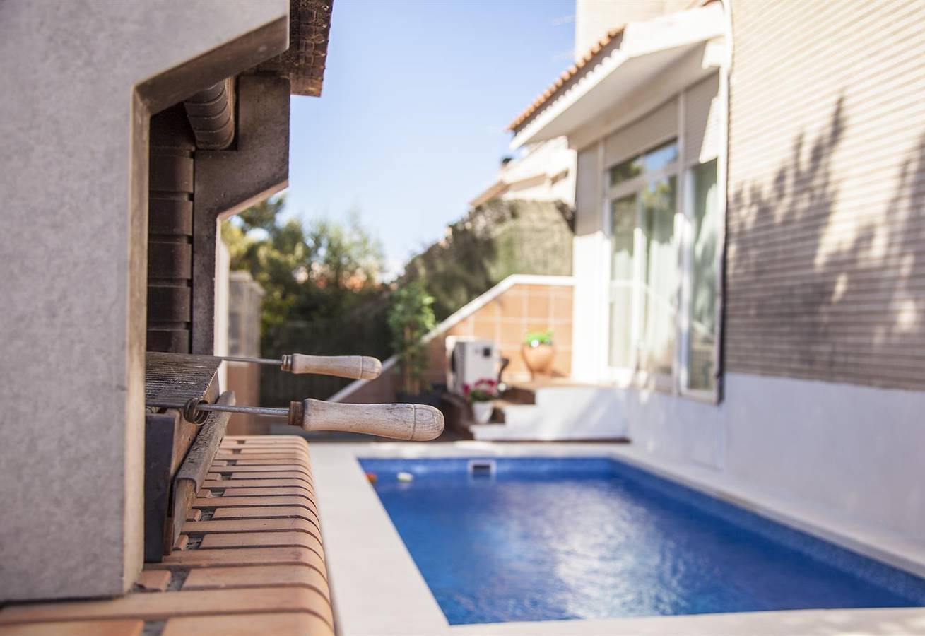 Villa Carmen Sitges,Heated Pool 29º in Sant Pere de Ribes, Garraf