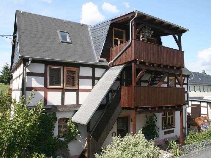 Ferienwohnung für 5 Personen, mit Balkon in Auma-Weidatal