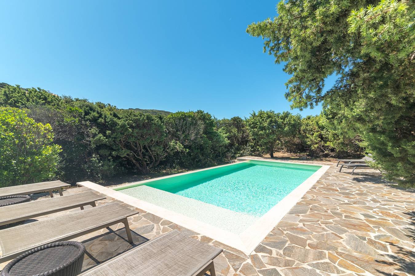 Villa „Clara“ mit Meerblick, Wlan und Klimaanlage in Portobello di Gallura, Portobello (Sardinien)