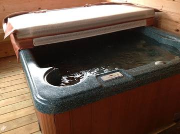 Log Cabin for 13 Guests in Sevierville, Sevier County, Picture 2