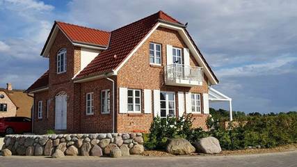 Ferienhaus für 8 Personen, mit Garten und Sauna sowie Balkon in Kalkhorst