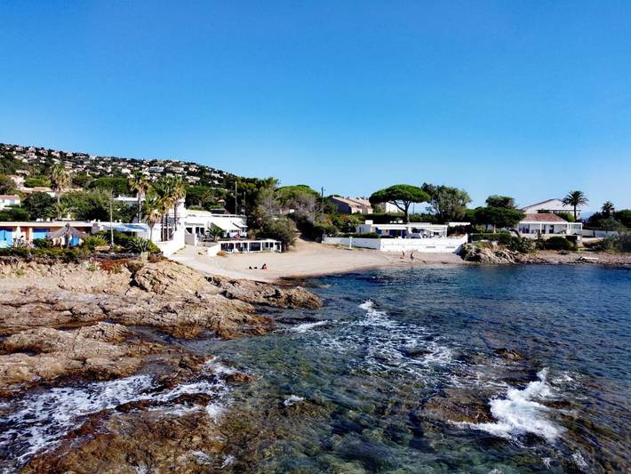 Maison d’hôte pour 2 personnes, avec Terrasse et Vue à Roquebrune-sur-Argens