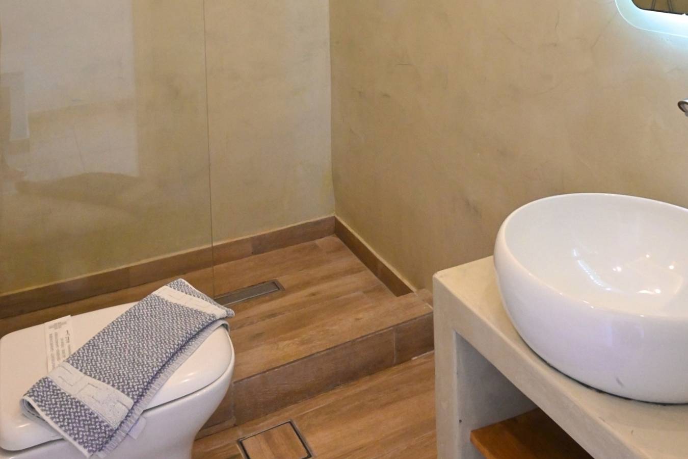 Appartement de vacances entier, 1-Bed Apt at hotel, Near Perivolos black beach in Agios Georgios (Santorin), Santorin