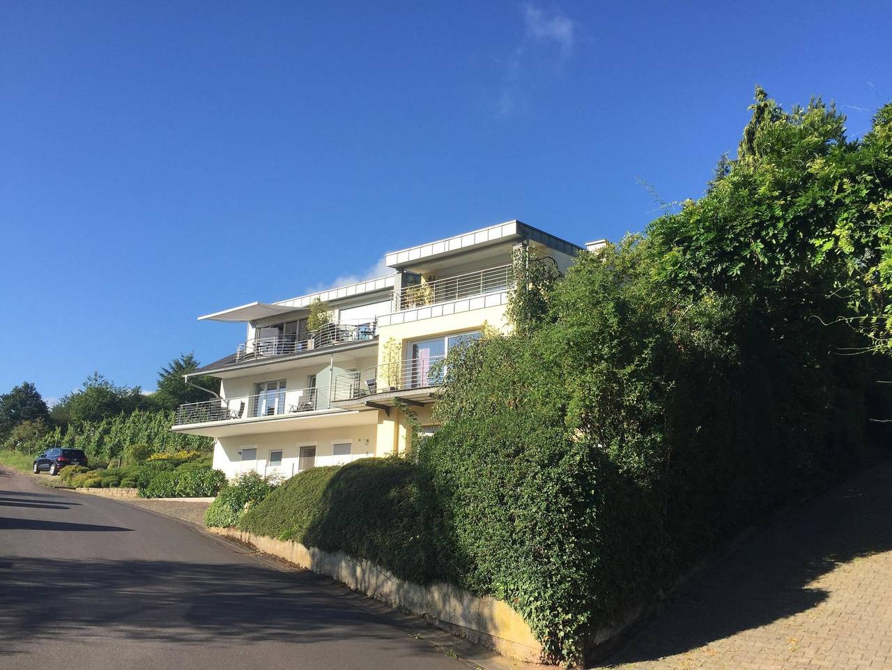 Ganze Ferienwohnung, Ferienhaus Panorama Mosel - Burg Arras in Reil, Bernkastel-Kues & Umgebung