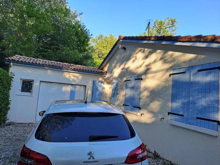 Location de vacances pour 6 personnes, avec piscine ainsi que jacuzzi et jardin à Écuras - 4