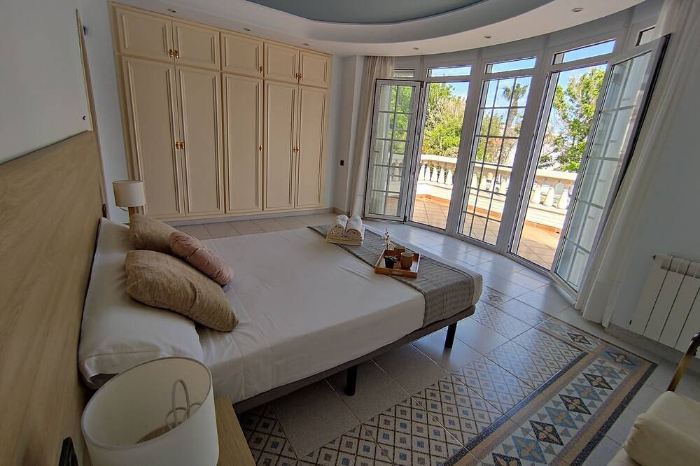 Villa Papa Luna, special for large families in Benicarló, Costa del Azahar