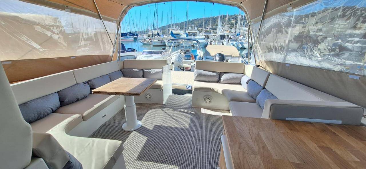 Blue Sea Boat in Golfe-Juan, Côte méditerranéenne (France)