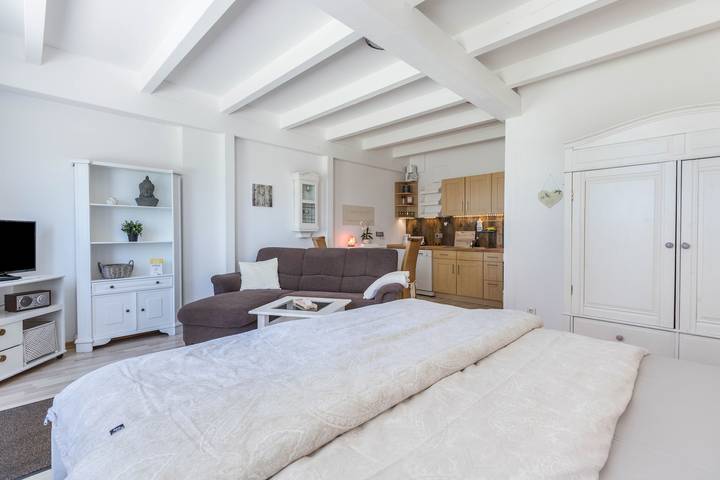 Entire apartment, Haevn by the Sea Retreat, Apartment Bergkristall in Reußenköge, North Friesland