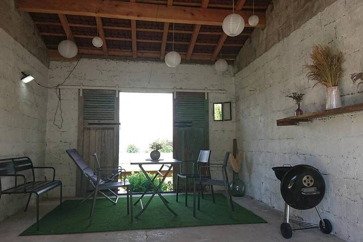 Location de vacances pour 3 personnes, avec Jardin à Châtillon-la-Palud