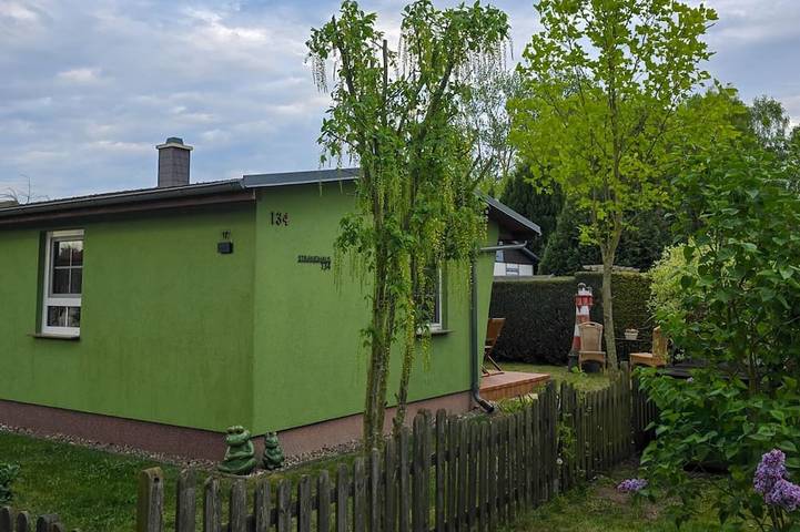 Ferienhaus für 4 Personen, mit Garten in Mönkebude