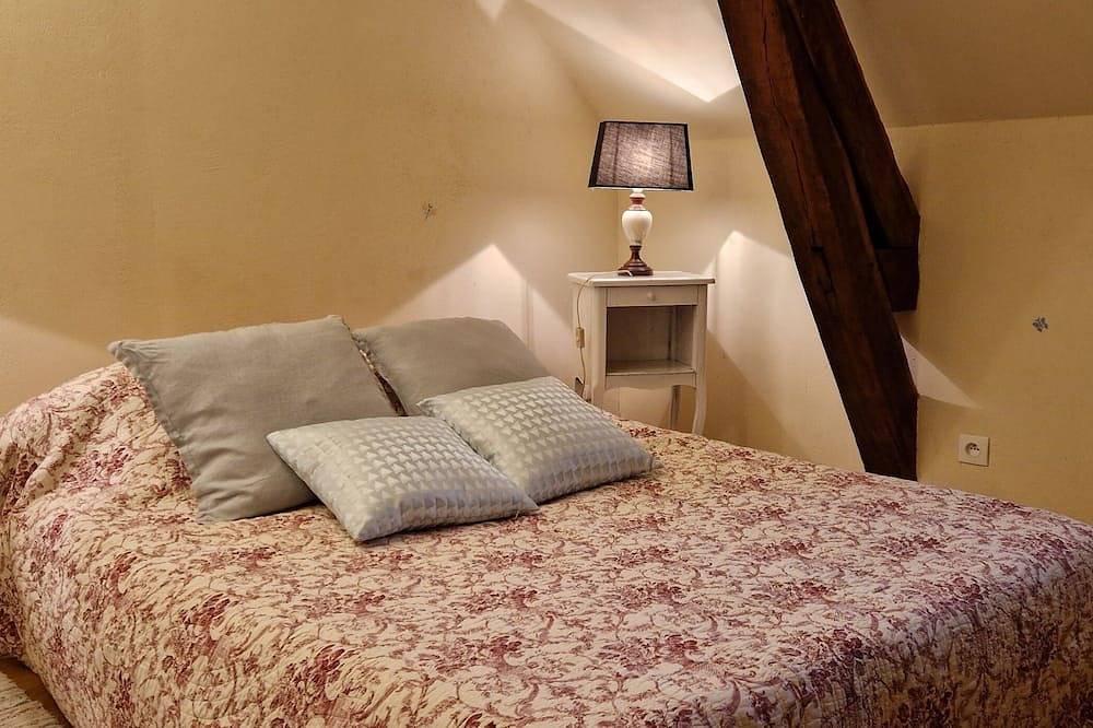 Isabelle's gîte in the Domaine du Château de la Mézière in Lunay, Loire-Tal