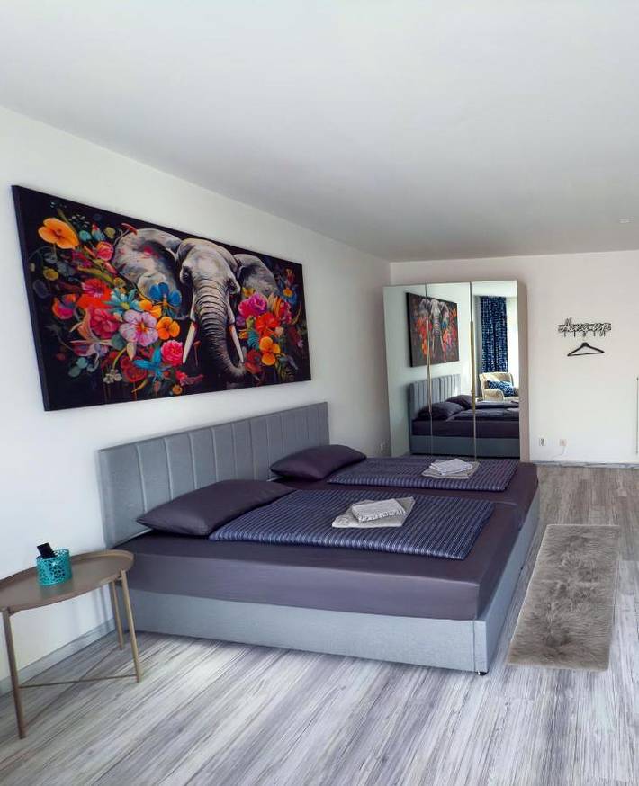Ferienwohnung für 3 Personen, mit Balkon und Terrasse sowie Ausblick in Reinbek